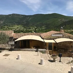 https://loustau-de-la-font.hotels-rhonealpes.com
